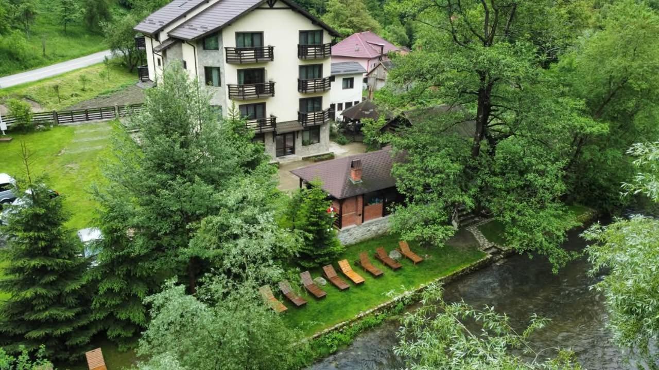 Casa Valea Cernei Isverna Exterior foto